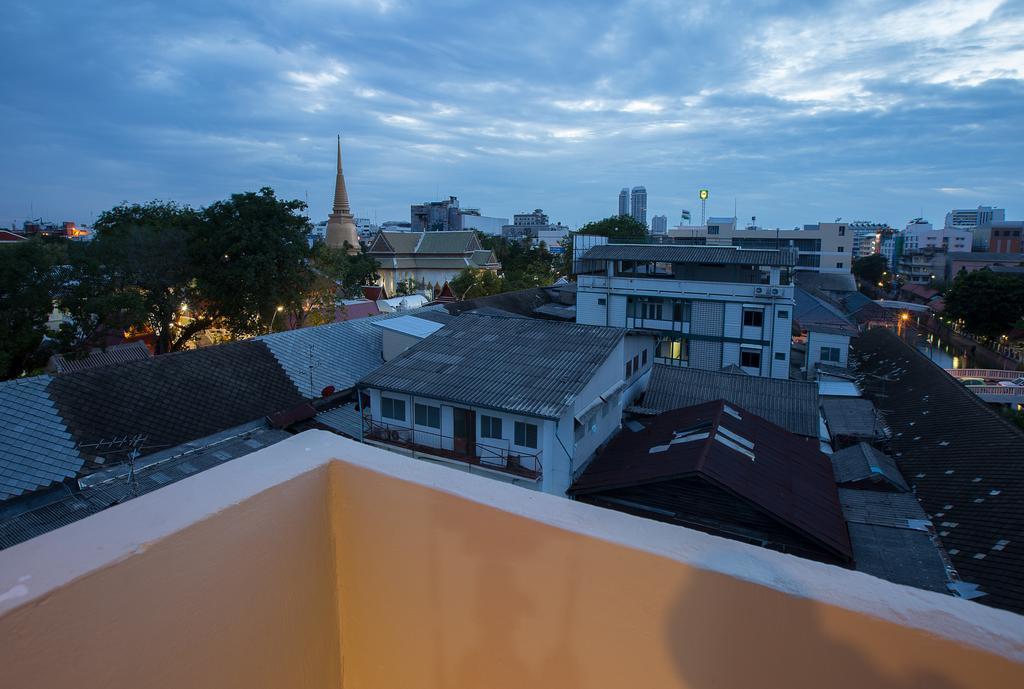 Thanabhumi Bangkok Exterior foto
